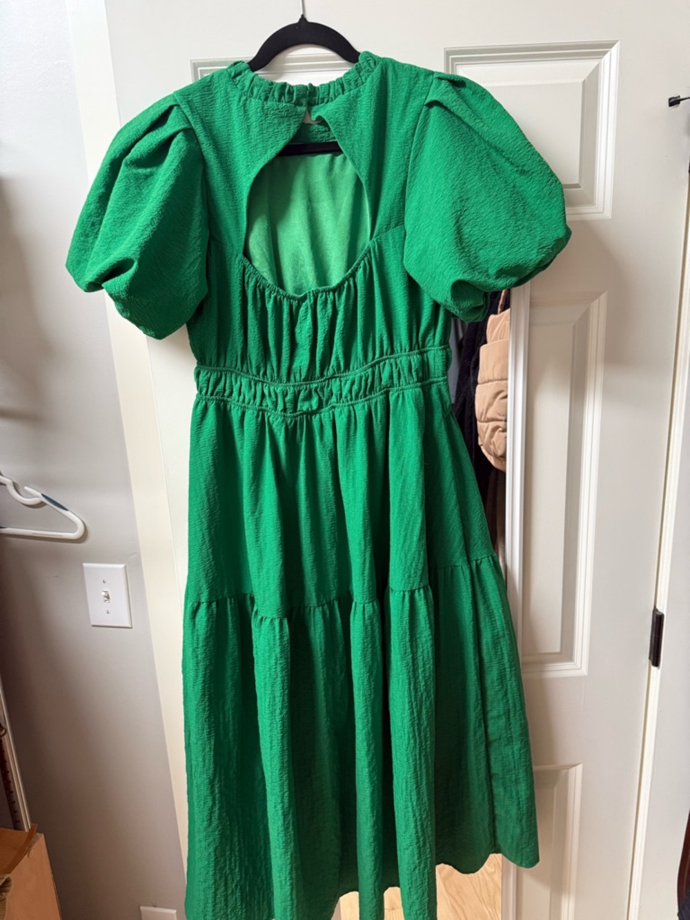 THML midi green dress - Picture 3 of 4